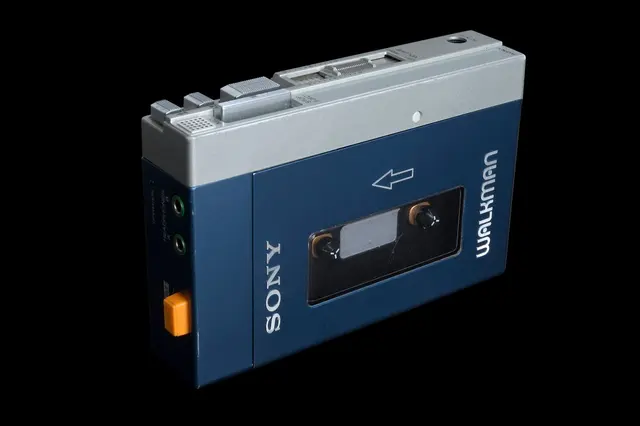 Walkman Sony nghe băng cassette